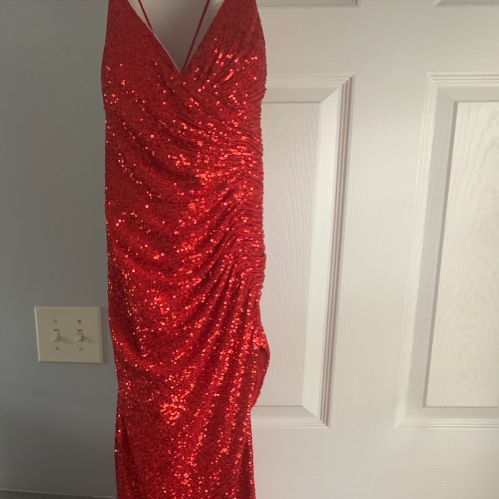Lady Black Tie Red prom/evening gown